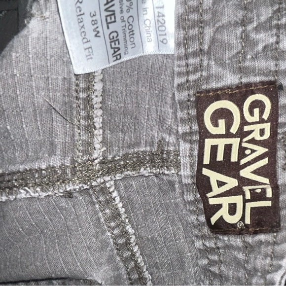 Gravel gear gray cargo relaxed fit shorts size 38 - Picture 4 of 5